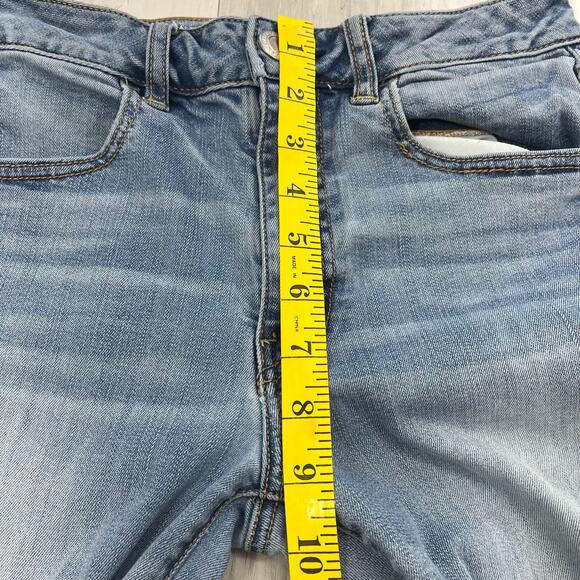 American Eagle Super Stretch Mid Rise Light Wash Distressed Skinny Jeans 6S - Picture 10 of 10
